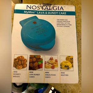 Nostalgia My Mini Bundt Pan